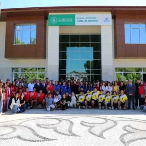 genclere sporun onemi vurgulandi FykBij7a