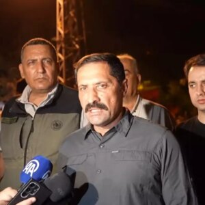 vali masatli yangin bolgesinde h8J3By9q