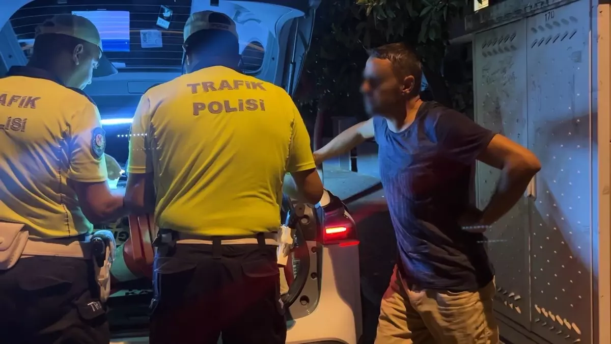 alkollu surucu 3 araca carpti 5fKjpcfk