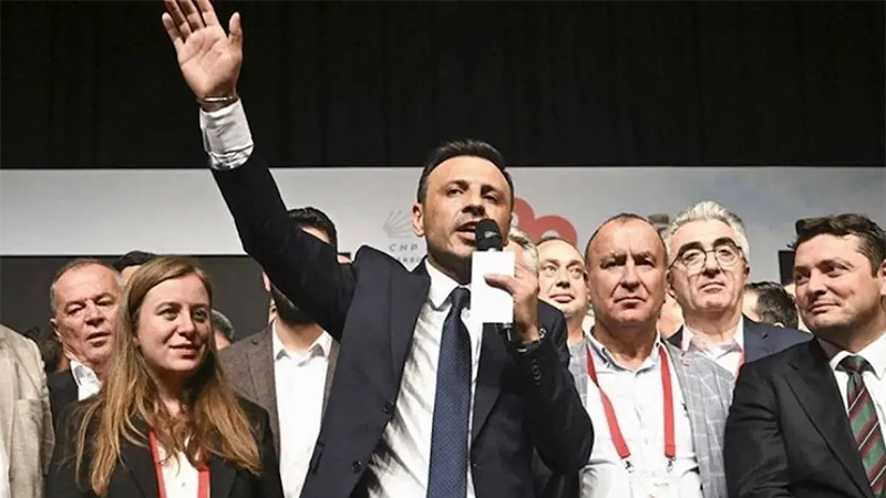 chpden yeni hamle istanbul il kongresi icin olaganustu kongre basvurusunda bulunuldu UC2h5eSw