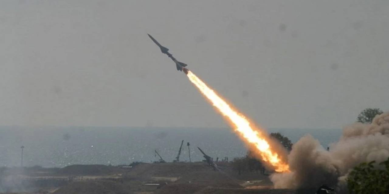 husilerden tel avive hava saldirisi binlerce israilli siginaklara kacti HTUTqpXG