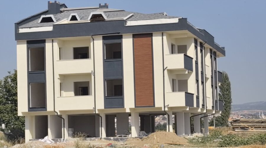 insaat iscisi havalandirma bosluguna dustu NyqCrPaa