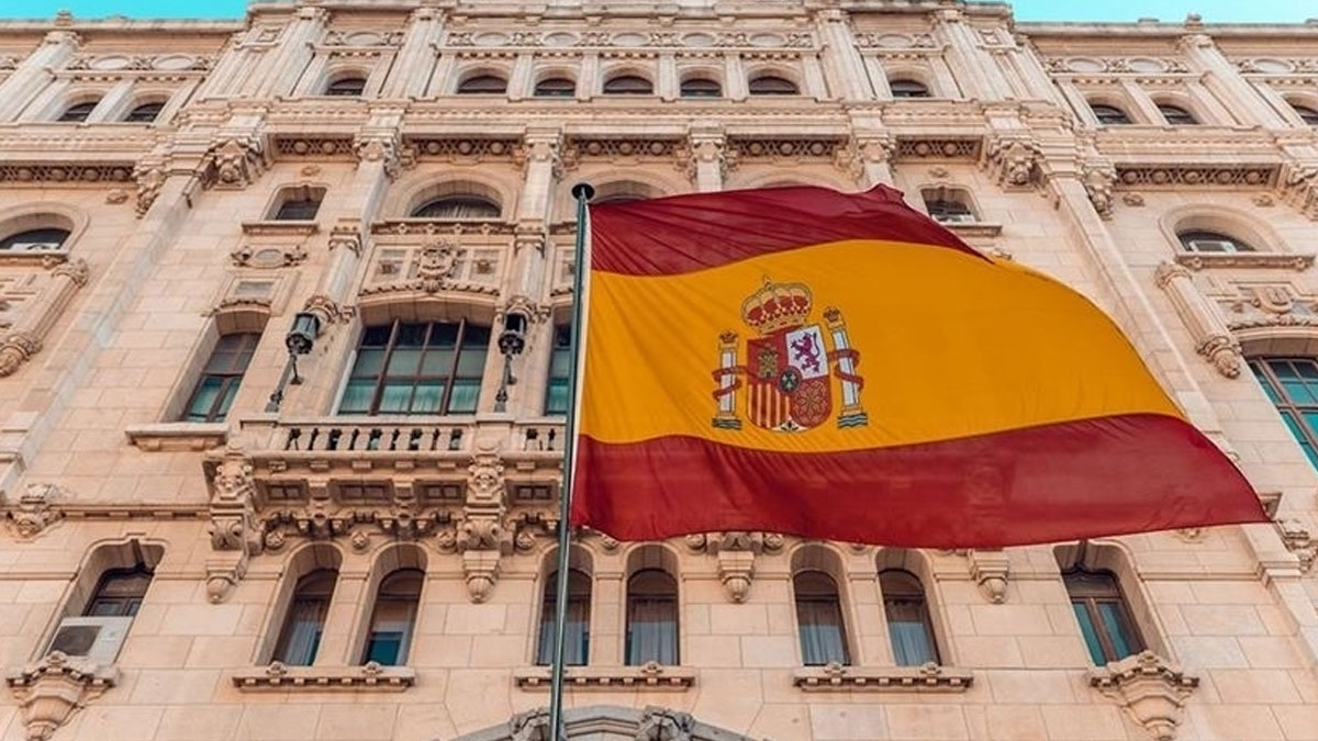 ispanya israilli iki bakanin ulkeye girisini yasakladi kZk2QTJY