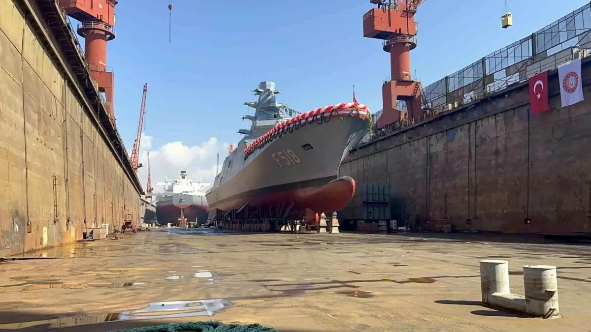 yalovada tcg icel firkateyni suya indirildi U4f3Cs5p