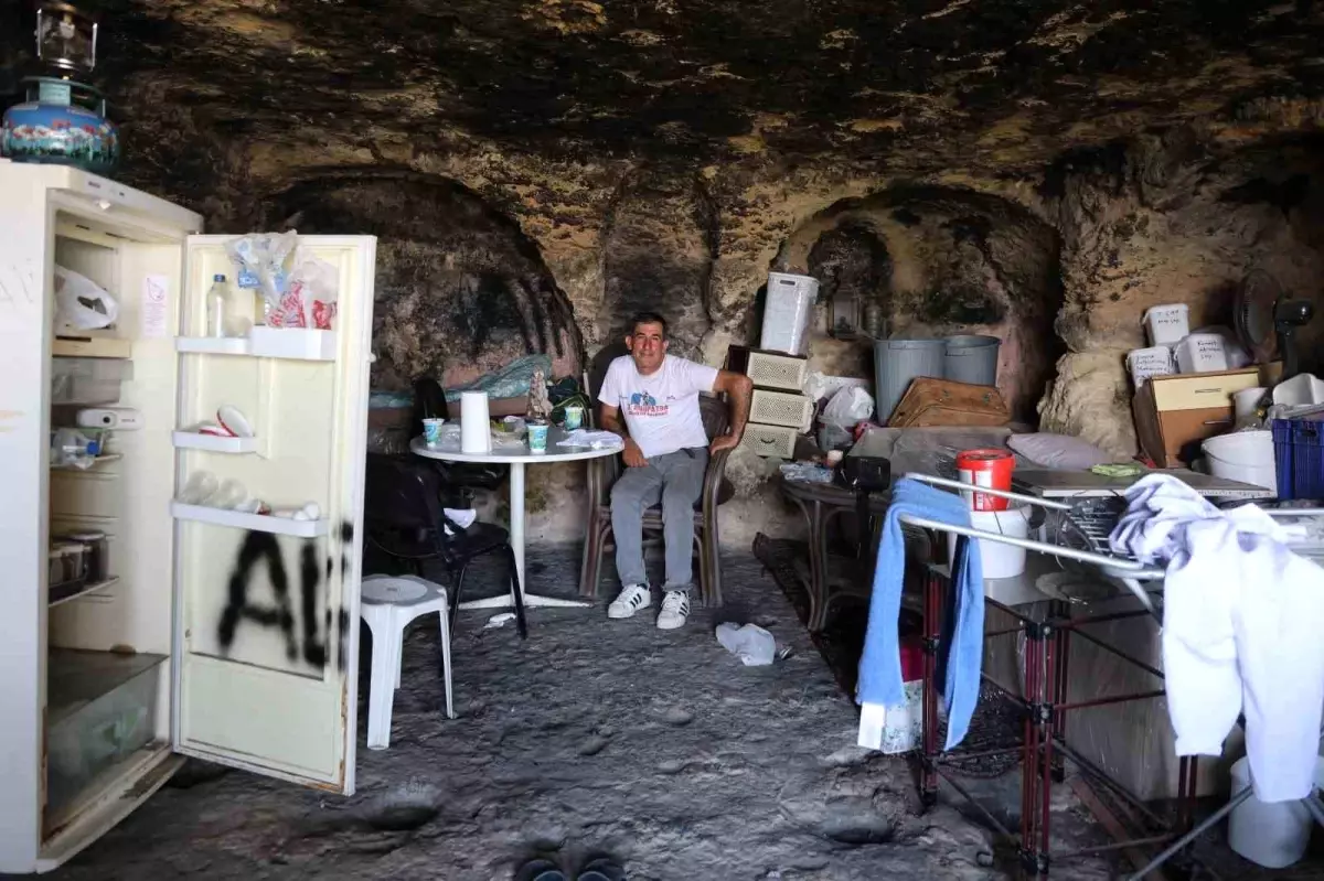 ali bozoglan magaradan ayriliyor huzuru buldugu yuva bosaltilacak 1ArMS7Xi.jpg