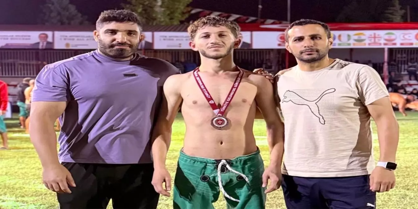 bedirhan durgun turkiye ucuncusu wsS3HkXj.jpg