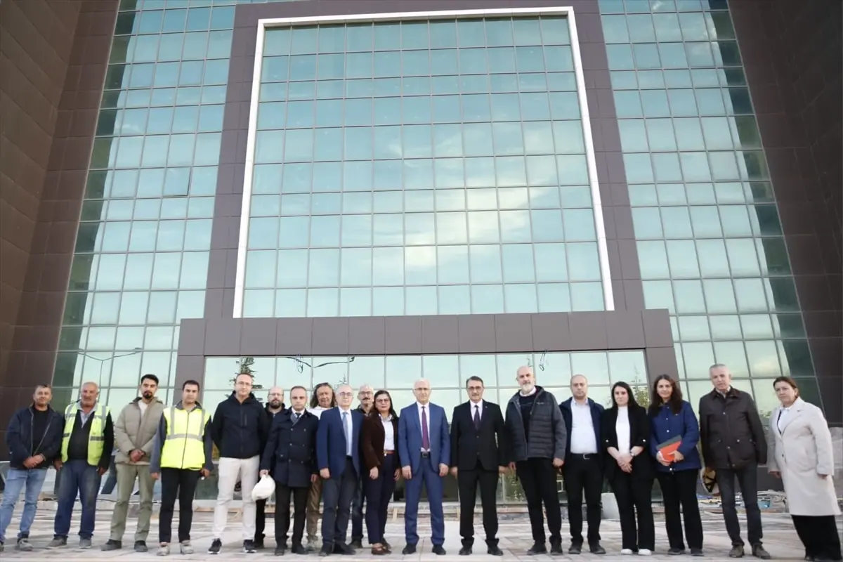 donmezden esogu hastanesi ziyareti Ifi7bxlq.jpg