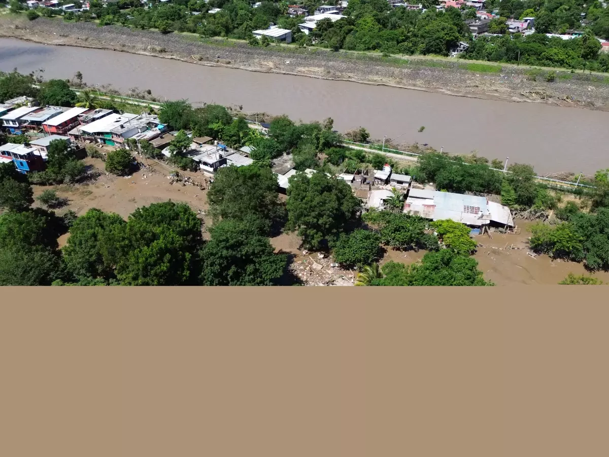 meksikada sel felaketi 72 olu 7VIDEAjX.jpg