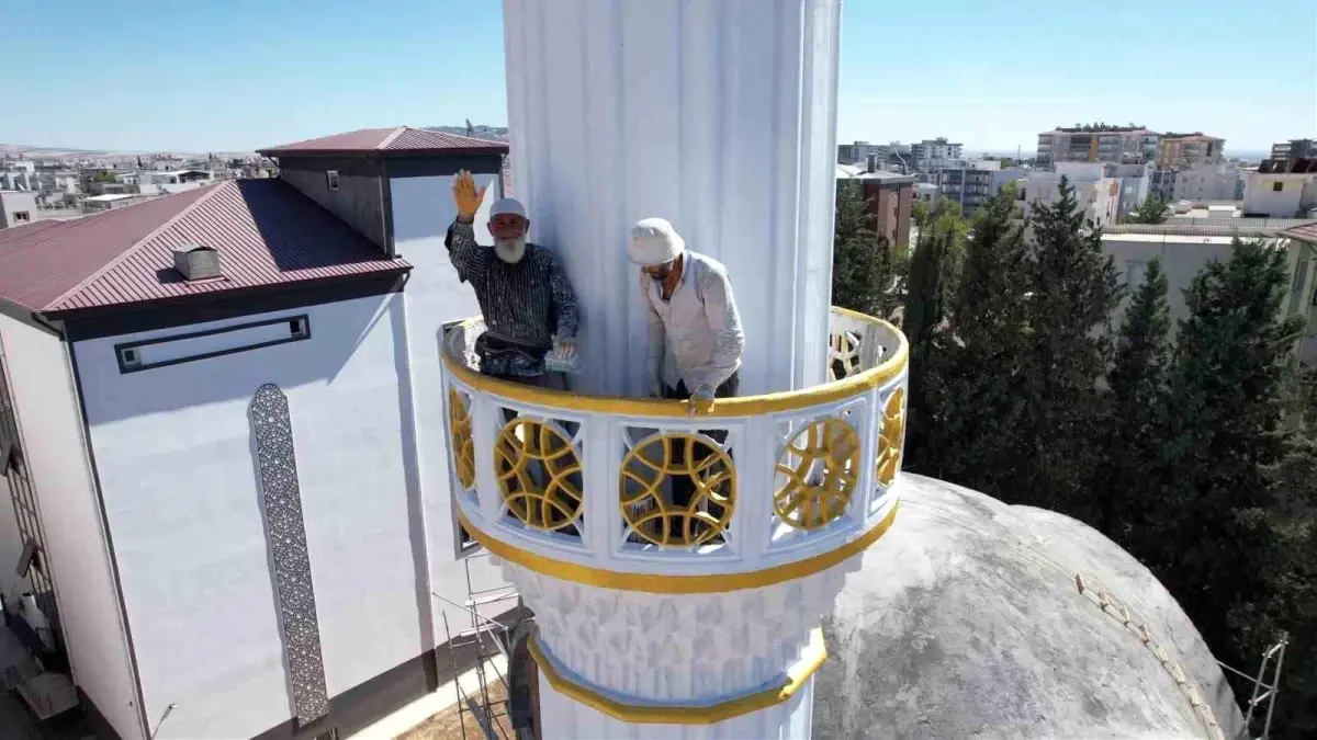 minare ustasi hasan yazicinin 172 minaresi adiyamanda tamamlandi vBLYzl3V