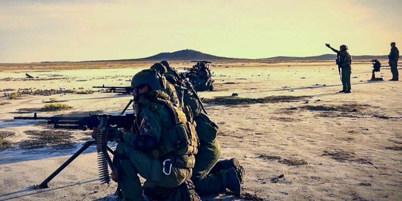 venezuela abdye karsi harekete gecti milis egitimleri basladi VAdNqCke.jpg