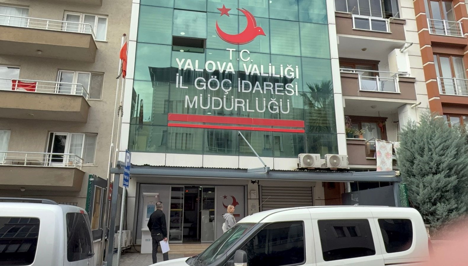 yalova il goc idaresi muduru gozaltina alindi B7nxEqI5.jpg