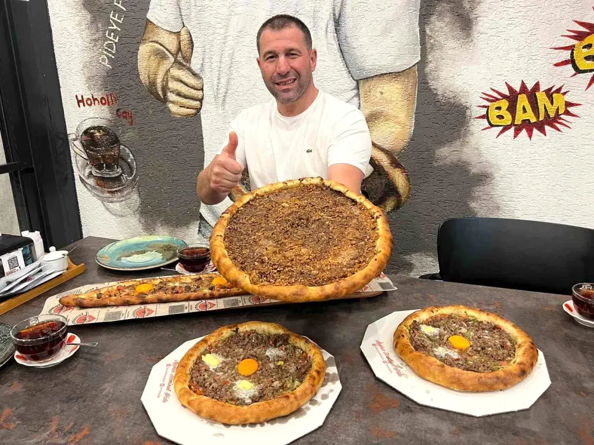 trabzonun elmali pidesi geleneksel tatlara modern dokunus Z6xiSy1n.jpg