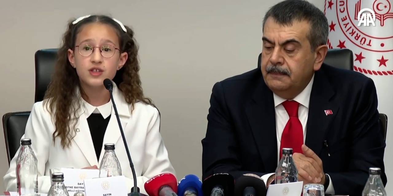 Defne’nin Bir Günlüğüne Bakanlık Görevinde İlk Açıklamaları