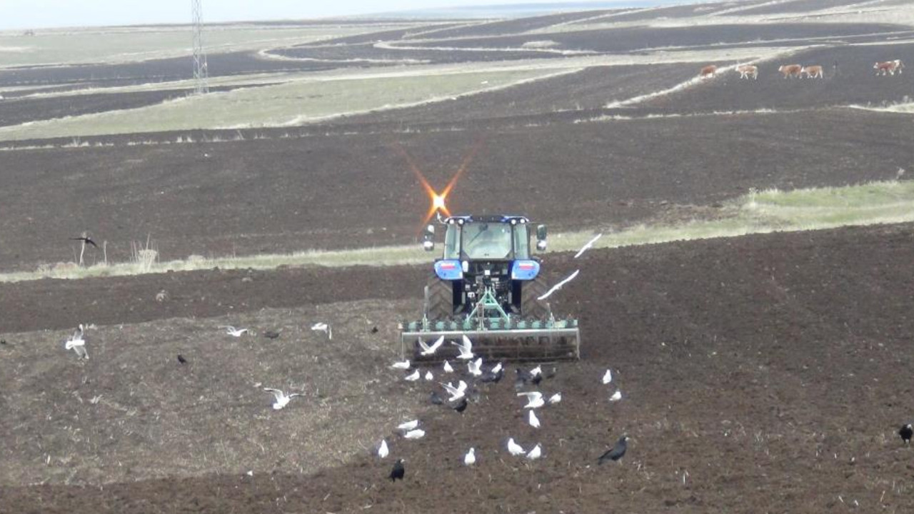 Kars’ta Uzayan Kış Tarım Takvimini Aksatıyor: Çiftçiler Zorlu Bir Süreçte